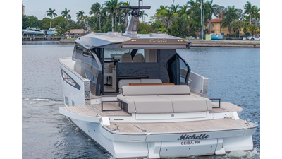 2025 Azimut Seadeck 6 16 