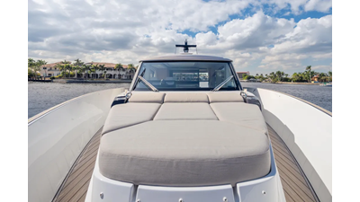 2025 Azimut Seadeck 6 22 