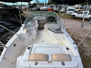 24' Sea Ray 2008 240 Sundancer 9 