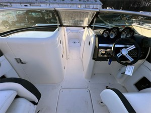 26' Sea Ray 2014 260 Sundeck 13 