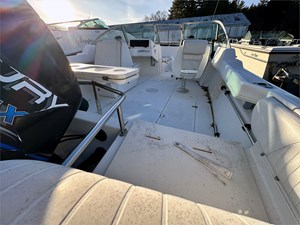 20' Boston Whaler 1999 Ventura 12 