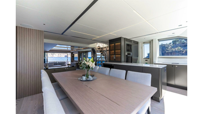 90 OCEAN ENCLOSED 12 