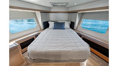 EMERALD 37 