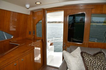 Another Day In Paradise 7 2017 Viking 80 Skybridge 