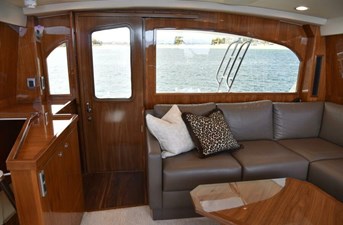 Another Day In Paradise 8 2017 Viking 80 Skybridge 