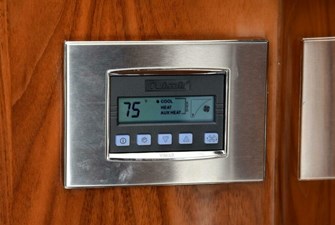 Another Day In Paradise 14 2017 Viking 80 Skybridge 