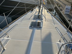 TRIUMPH  6 Foredeck