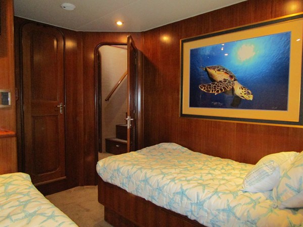Port side guest cabin looking forward