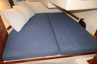 C OTTER 34 Master Berth