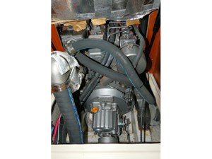 C OTTER 87 Engine Aft
