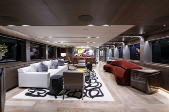 SERENITY 2 The orange settee is now a new blue fabric - new photography coming soon!