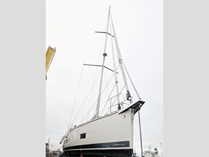 55' Beneteau 2013 Oceanis 3 