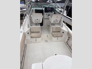 25' Triton 2003 2486 8 