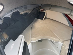 25' Triton 2003 2486 13 