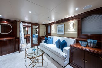 STARSHIP  14 Owner's Suite