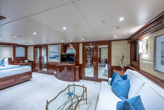 STARSHIP  16 Owner's Suite