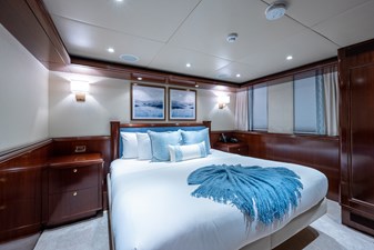 STARSHIP  19 Port VIP Stateroom