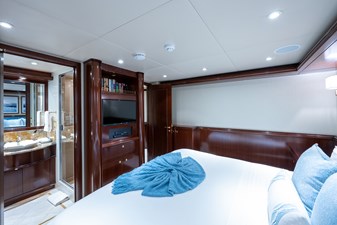 STARSHIP  20 Port VIP Stateroom