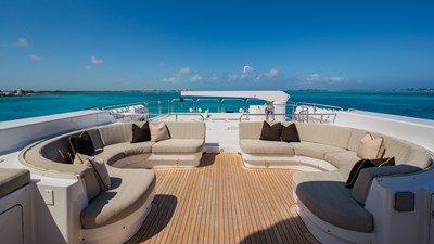 STARSHIP  39 Sun Deck