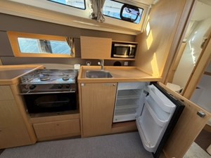 NEW LATITUDE 21 