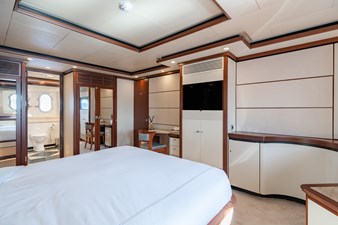 Titian Pearl 49 