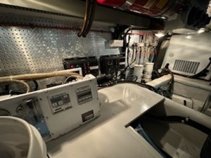 2009 Mikelson 43 Sportfisher 12 