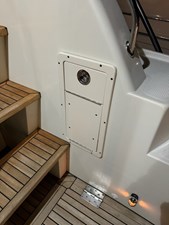 2009 Mikelson 43 Sportfisher 13 