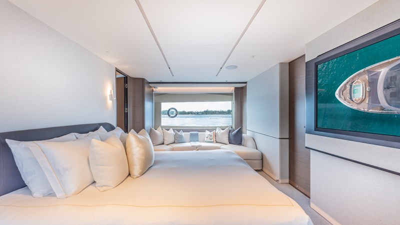 2023 PRINCESS YACHTS Motor Yacht