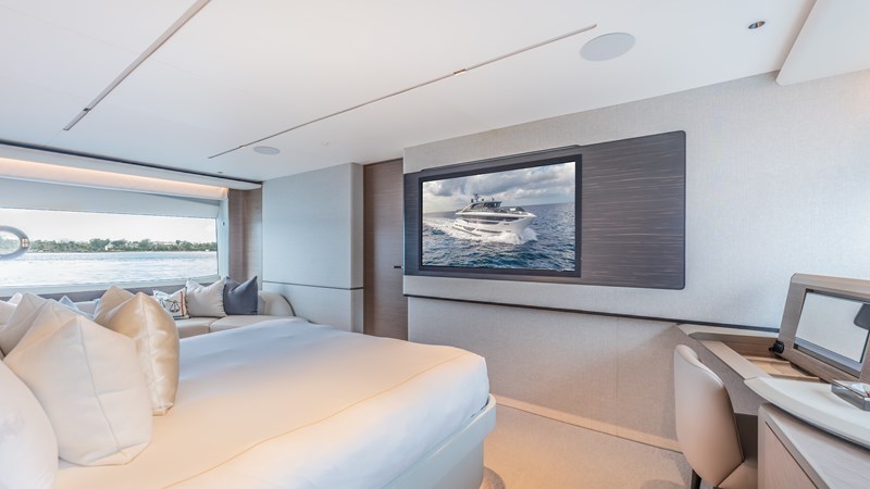 2023 PRINCESS YACHTS Motor Yacht