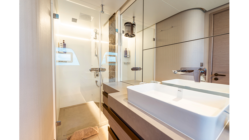 EXIT STRATEGY - Yates en venta