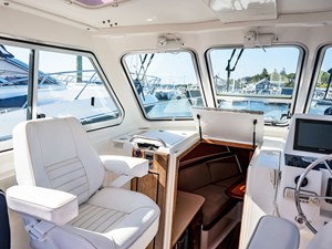 ARCHIMEDES 18 ARCHIMEDES, 2005 Back Cove 29 Hard Top