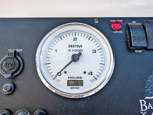 ARCHIMEDES 23 ARCHIMEDES, 2005 Back Cove 29 Hard Top