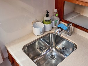 ARCHIMEDES 30 ARCHIMEDES, 2005 Back Cove 29 Hard Top