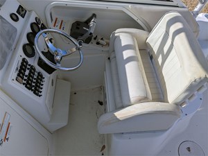 25' Hydra-Sports 2010 2500 VX 12 