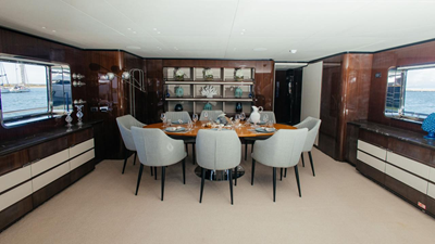 LADY IN BLUE 15 LADY IN BLUE.pdf-image-017