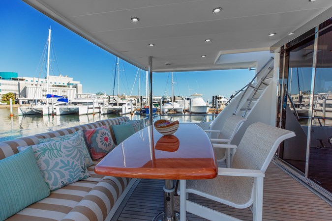 2003 Hargrave 68 Open Flybridge Melodious II40