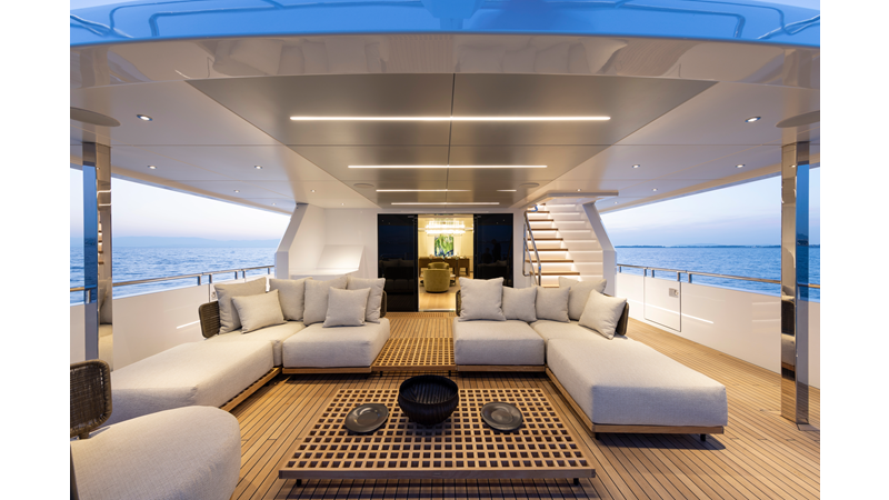 BEE EXPLORER - Yacht for sale