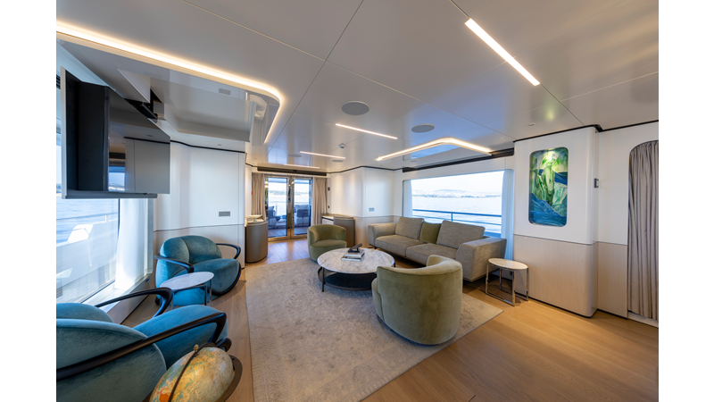 BEE EXPLORER - Yacht for sale