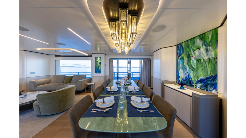 BEE EXPLORER - Yacht for sale