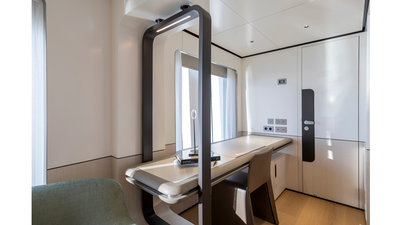 BEE EXPLORER - Yacht for sale