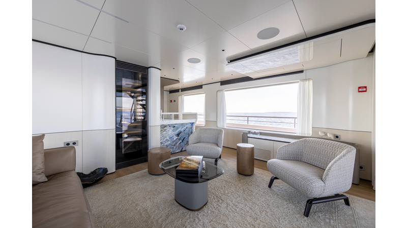 BEE EXPLORER - Yacht for sale