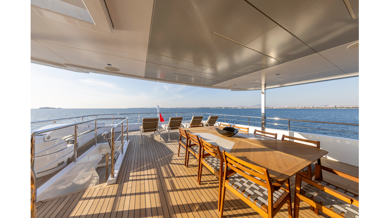 BEE EXPLORER - Yacht for sale