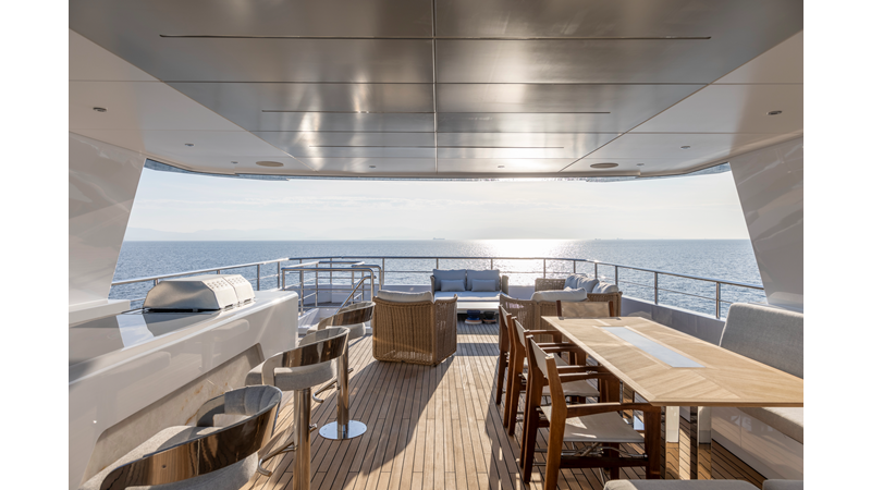 BEE EXPLORER - Yacht for sale