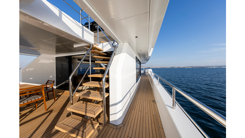 BEE EXPLORER - Yacht à vendre