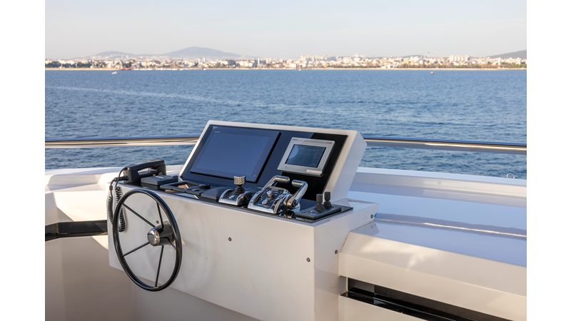 BEE EXPLORER - Yacht à vendre