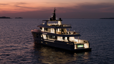 BEE EXPLORER 76 