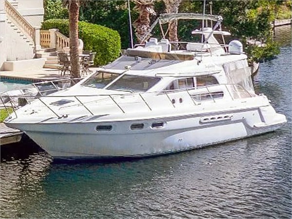 44' SEALINE 2001 F44