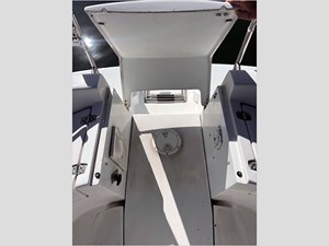 34' Hunter 2000 340 25 