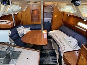 34' Hunter 2000 340 32 