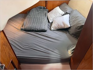 34' Hunter 2000 340 49 